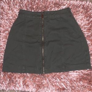 Olive green H&M skirt with gold zipper detail